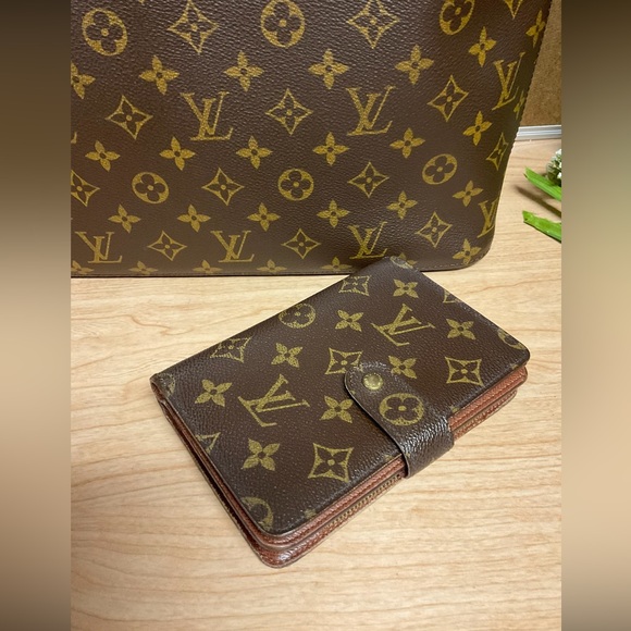 ✅AUTHENTIC BUNDLE BAG+WALLET+DBAG LOUIS VUITTON BUNDLE - Picture 10 of 15